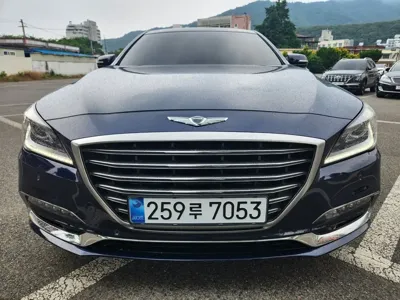 Genesis G80 2018, 107000 км, за 10634.11 USD