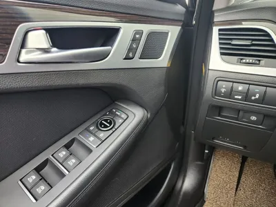 Genesis G80 2018, 107000 км, за 10634.11 USD - фото 17