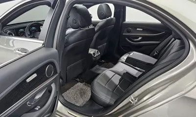 Mercedes-Benz E-Class 2021, 46992 км, за 22990.01 USD - фото 11