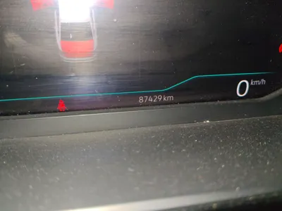 Volkswagen Passat 2019, 87400 км, за 14304 USD - фото 13