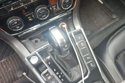 Volkswagen Passat 2017, 136200 км, за 9881 USD - фото 13