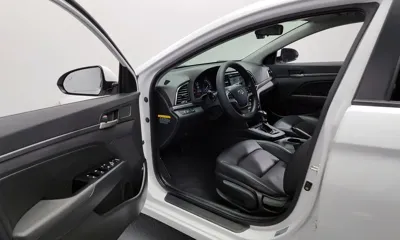 Hyundai Avante 2017, 51440 км, за 6531.44 USD - фото 10