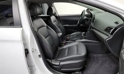 Hyundai Avante 2017, 51440 км, за 6531.44 USD - фото 11