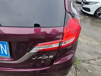Honda Jade 2019, 69300 км, за 8254.7 USD - фото 8