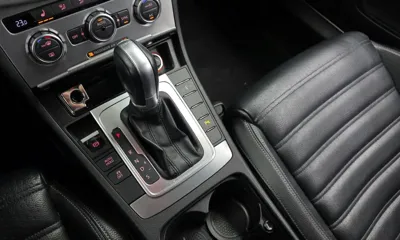 Volkswagen CC 2015, 106030 км, за 5279.15 USD - фото 9