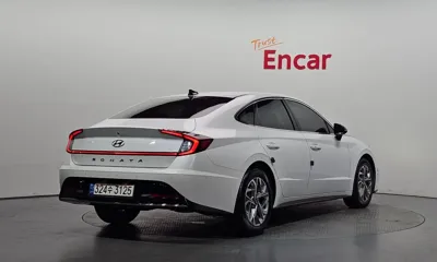 Hyundai Sonata 2022, 60335 км, за 11116.16 USD