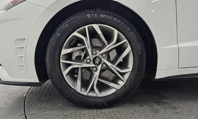 Hyundai Sonata 2022, 60335 км, за 11116.16 USD