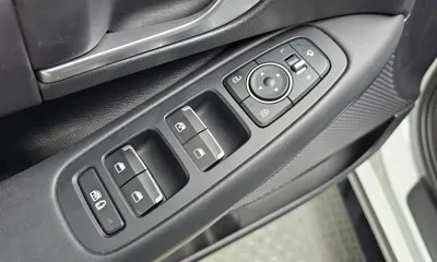 Hyundai Sonata 2022, 60335 км, за 11065.82 USD - фото 20