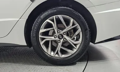 Hyundai Sonata 2022, 60335 км, за 11065.82 USD - фото 21