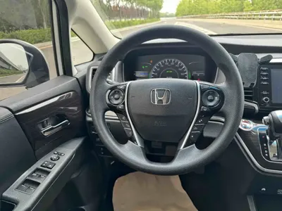 Honda Odyssey 2020, 150000 км, за 14125.68 USD - фото 11