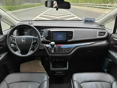 Honda Odyssey 2020, 150000 км, за 14125.68 USD - фото 14
