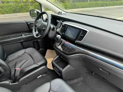Honda Odyssey 2020, 150000 км, за 14125.68 USD - фото 16