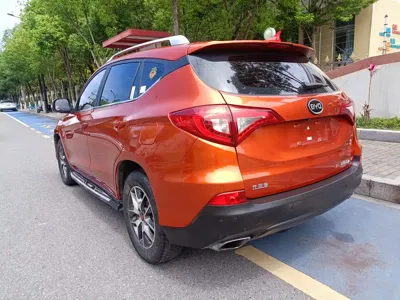 BYD Song 2016, 63700 км, за 1691.68 USD