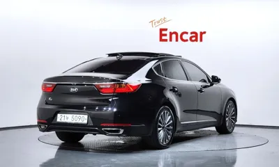 Kia K7 2017, 80369 км, за 8861.76 USD