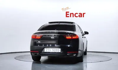 Kia K7 2017, 80369 км, за 8861.76 USD