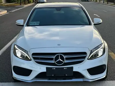 Mercedes-Benz C-Class 2016, 103100 км, за 12126.29 USD