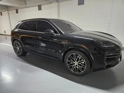 Porsche Cayenne · 2025 год