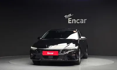 Hyundai Avante 2025, 12018 км, за 15146.58 USD