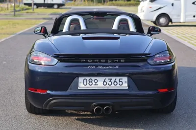Porsche 718 2017, 46800 км, за 40889.28 USD