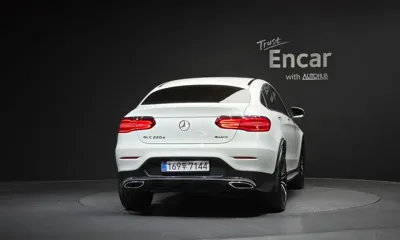 Mercedes-Benz GLC-Class 2018, 35274 км, за 22687.37 USD