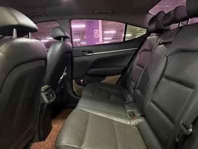 Hyundai Avante 2016, 287600 км, за 65636.08 USD - фото 6