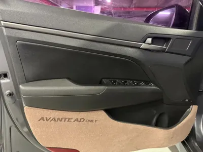 Hyundai Avante 2016, 287600 км, за 65636.08 USD - фото 19
