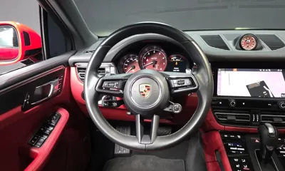 Porsche Macan 2022, 27256 км, за 58225.02 USD - фото 13