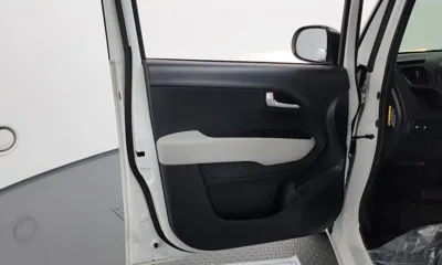 Kia Ray 2024, 30600 км, за 15432.7 USD - фото 24