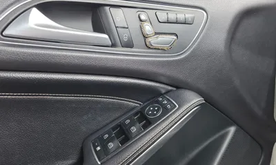 Mercedes-Benz GLA-Class 2018, 110580 км, за 9139.07 USD - фото 13