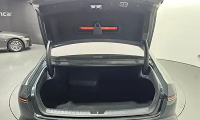 Hyundai Grandeur 2023, 49361 км, за 20521.18 USD - фото 20