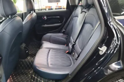 MINI Clubman 2022, 22400 км, за 29068 USD - фото 20
