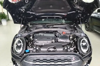 MINI Clubman 2022, 22400 км, за 29068 USD - фото 24