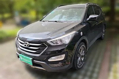 Hyundai Santa Fe · 2013 год