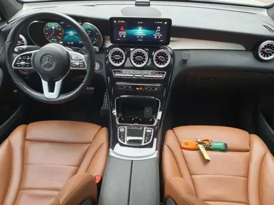 Mercedes-Benz GLC-Class 2021, 62621 км, за 27952.93 USD - фото 6
