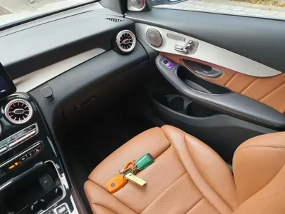 Mercedes-Benz GLC-Class 2021, 62621 км, за 27952.93 USD - фото 20