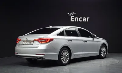 Hyundai Sonata 2017, 87763 км, за 6557.7 USD