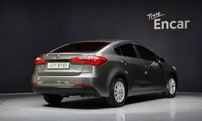 Kia K3 2013, 87391 км, за 3770.39 USD
