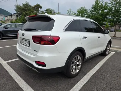 Kia Sorento 2020, 73554 км, за 13615.64 USD