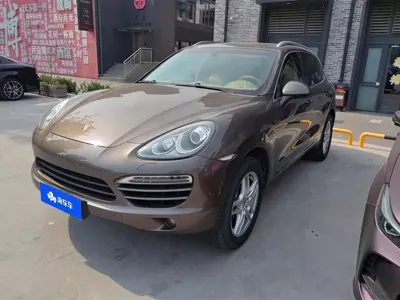 Porsche Cayenne · 2013 год