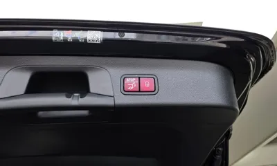 Mercedes-Benz GLS-Class 2024, 50581 км, за 74692.82 USD - фото 32