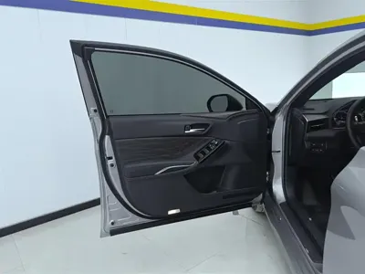 Toyota Avalon 2024, 15400 км, за 21762.38 USD - фото 7
