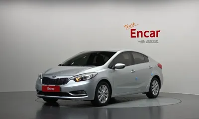 Kia K3 · 2015 год