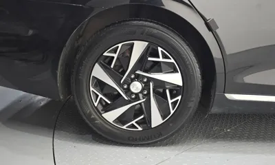 Hyundai Grandeur 2022, 129279 км, за 14769.59 USD