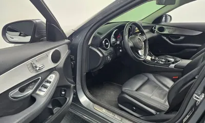 Mercedes-Benz C-Class 2017, 60166 км, за 11124.06 USD - фото 11
