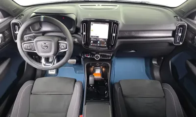 Volvo C40 2023, 28663 км, за 26110.54 USD - фото 7