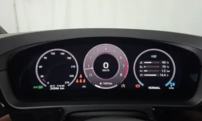 Porsche Cayenne 2024, 24346 км, за 95765.52 USD - фото 8