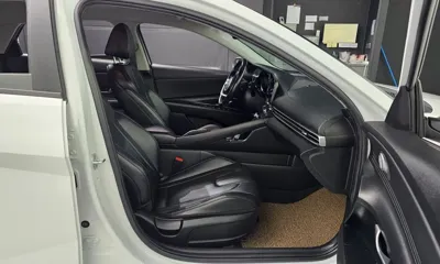 Hyundai Avante 2023, 97065 км, за 9452.54 USD - фото 12