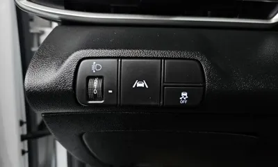Hyundai Avante 2023, 97065 км, за 9452.54 USD - фото 14