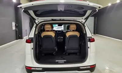 Kia Canival 2023, 33352 км, за 18006.88 USD - фото 18