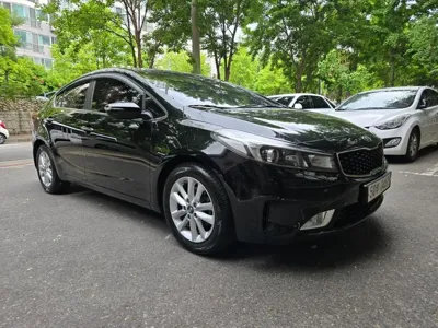 Kia K3 2016, 132728 км, за 4225.44 USD
